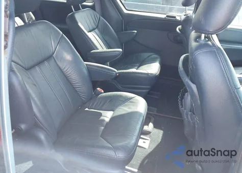 2001 Chrysler Town & Country Lxi z USA, uszkodzony, nr VIN 2C4GP54L21R296268